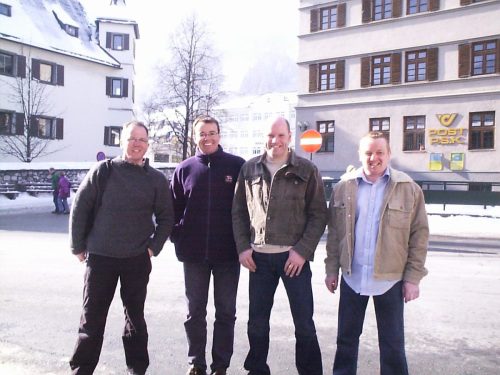 St-Olaf-Ski-Team-2004 (1)